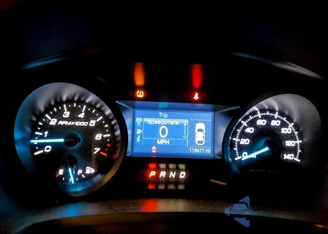 2013 Ford Explorer Police Interceptor из США, поврежденный, VIN 1FM5K8AR4DGC63063